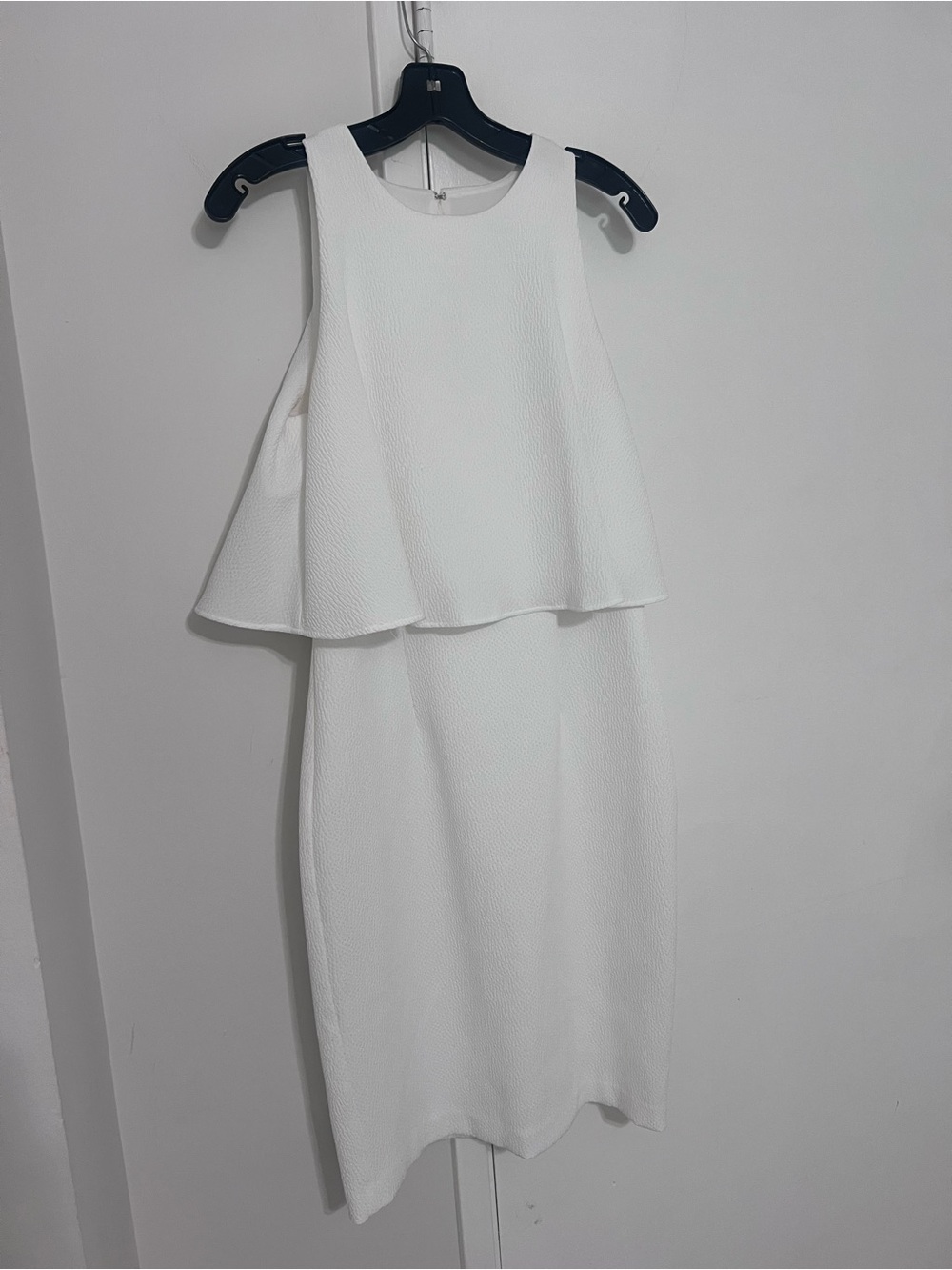 Chelsea28 White Sleeveless Layered Midi Dress